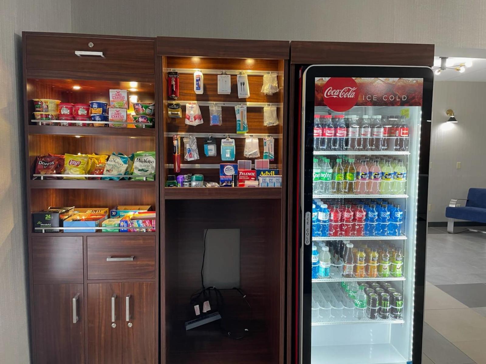 Wingate By Wyndham Grove City Ngoại thất bức ảnh